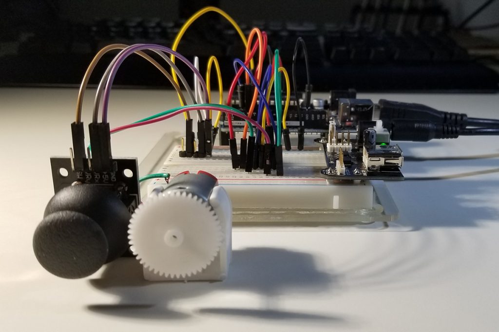 DC Motor with Variable Speed Control by Joystick